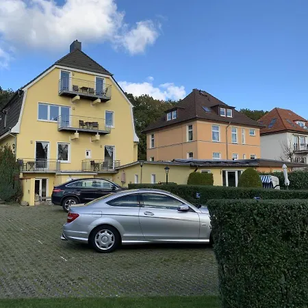 Strandhaus/strandburg Apartment