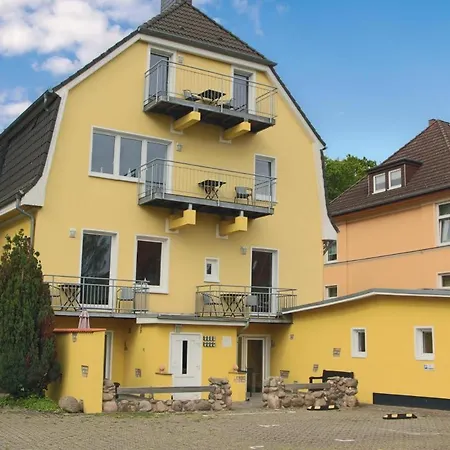 Strandhaus/strandburg Rostock