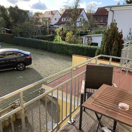 Strandhaus/strandburg 로스토크