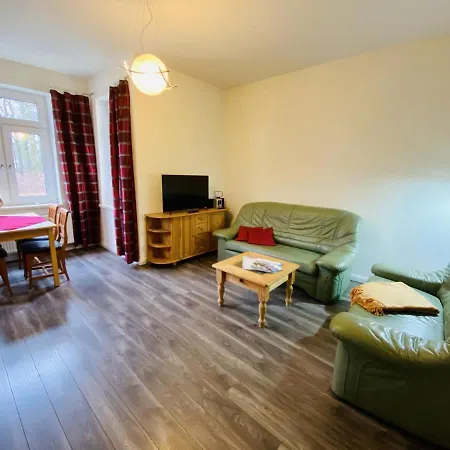 Strandhaus/strandburg דירה *